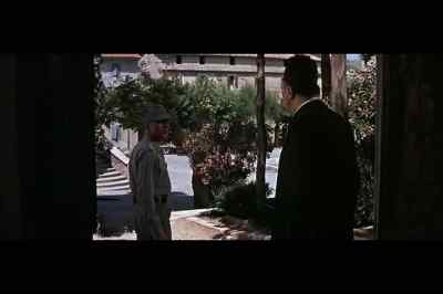 - There is no wine here.
- No, of course not. - The Secret of Santa Vittoria