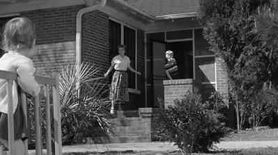 There on the lawn, Mommy. - The Phenix City Story