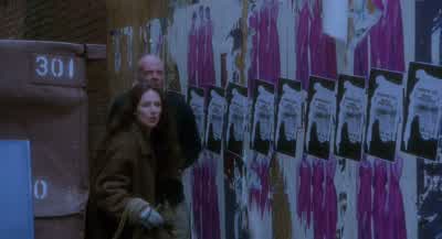 There. Over there. Come on. - 12 Monkeys