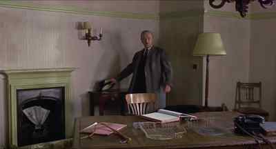 There were pictures
on the wall. Where have they gone? - Tales from the Crypt