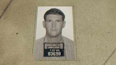There was Robert Reldan,
a former honor student - The Torso Killer Confessions