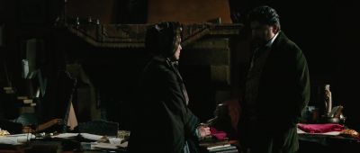 There seems to be some trouble over there - Silk