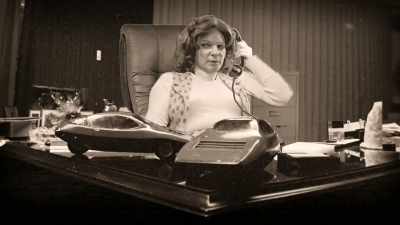 There was some kind of
money issues going on, - The Lady and the Dale