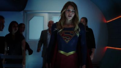 There is something I need to tell you. - Supergirl