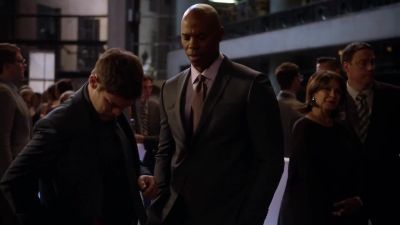 There is something I need to tell you. - Supergirl