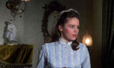 There is something wrong. - Dr Jekyll &amp; Sister Hyde