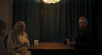 There... There was no one else
on the street, - The Apology
