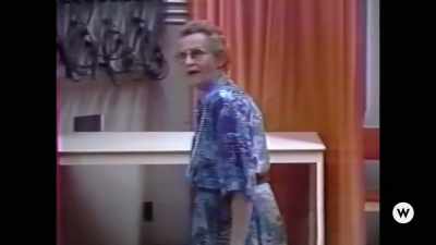 There was this
moment we were all like, - Sex with Sue