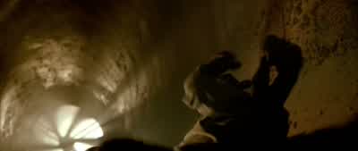 There was a makeup on that guy's face, too. - AlienÂ³