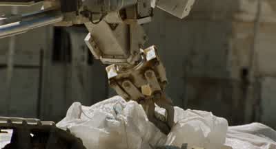 There we go. - The Hurt Locker