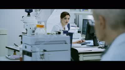 There you are. - The Bourne Legacy