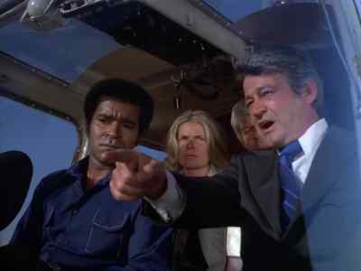 There. You can land on the roof. - Mission: Impossible