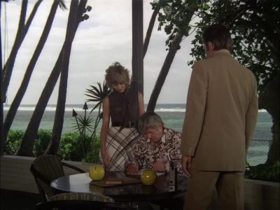 THERE YOU GO. - Hawaii Five-O