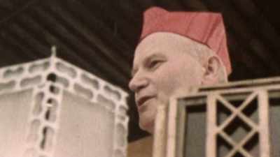 Therefore, as a mole, he managed
to arrive at the Vatican, in Rome, - Spy Ops