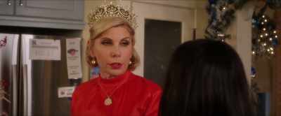 There'll be
no show-offy party - A Bad Moms Christmas