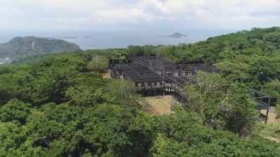 There's a $4 million fortune - Mysteries of the Abandoned
