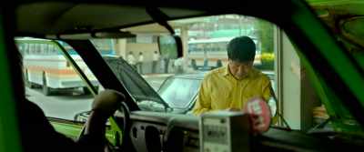 There's a Buddha's day celebration
or something like that over there. - A Taxi Driver