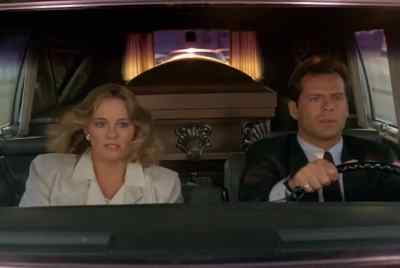 There's a coffin back there. - Moonlighting