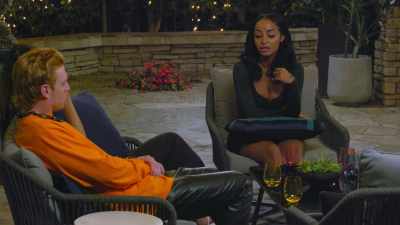 There's a connect between me and Sabella,
or connecting between me and Gaby, - Twin Love