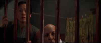 There's a curfew. - Planet of the Apes