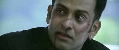 There's a doctor - Naam Shabana