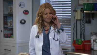 There's a duck in Angry Birds? - Fuller House