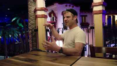 There's a few
little things open, - ¡Casa Bonita Mi Amor!