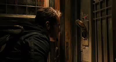 There's a fingerprint lock on the door. - Ant Man
