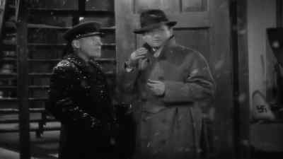 There's a lady to see you, sir. - Twentieth Century