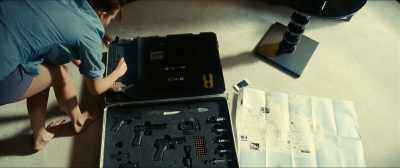 There's a pen in the case. - Taken
