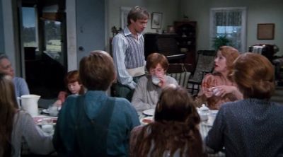 There's a phone at the store.
I could walk you down there. - The Waltons