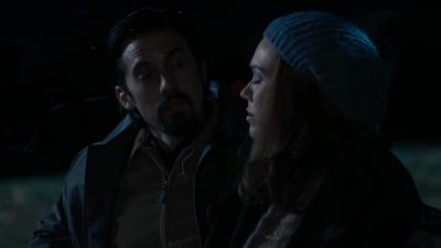 There's a phone. Let's go. - This Is Us