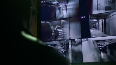 There's a problem in quadrant 4. - Arrow