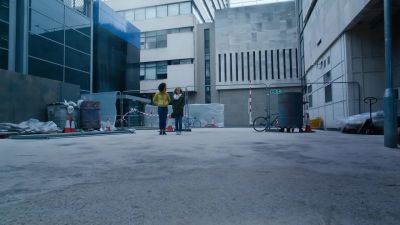 There's a puddle over there. - Doctor Who