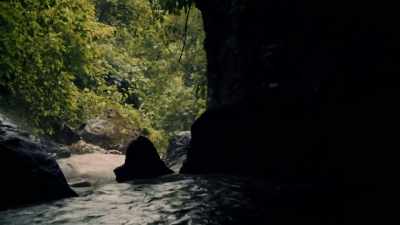 THERE'S A REAL RISK
OF FLASH FLOODING, - Expedition Mungo