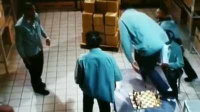 There's a scene where maybe 5,
6 guys kind of, - Death by Fame