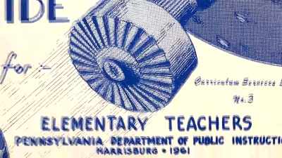 There's even a spatial guide
for elementary school teachers. - American Moon