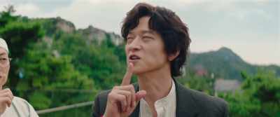 There's a stench all over this house. - Dr. Cheon and the Lost Talisman