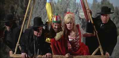 There's a town down there. - The Great Bank Robbery