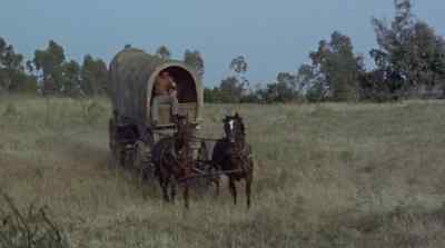 There's a wagon coming,
Captain. Who's in it? - The Oregon Trail