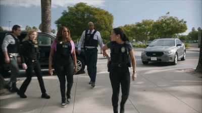 There's a yacht being leased - The Rookie: Feds