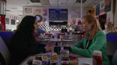 There's absolutely no world - Aurora Teagarden Mysteries: Something New