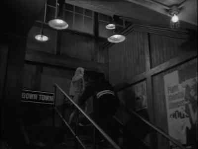 There's nobody around.
I'm taking you home. What do you say? - The Incident