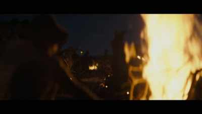 There's fires burning
on the cliffs of Dover - Young Woman and the Sea