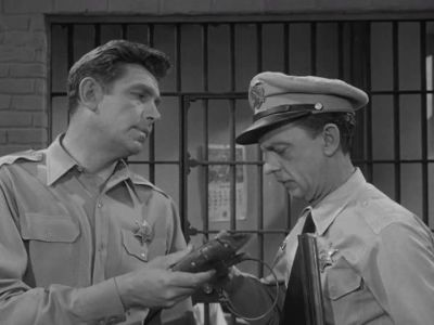 THERE'S GOMER'S GUN. - The Andy Griffith Show
