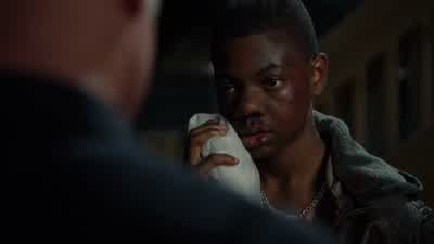 There's gonna be one more hit. - Chicago P.D.