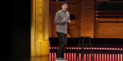 There's this guy two seats away
from Chelsea, - Alex Edelman: Just for Us