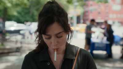 There's just a cigarette
in the city - Fleishman Is in Trouble