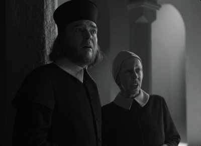 There's knocking at the gate. Come! Come! - The Tragedy of Macbeth