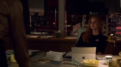 - There's my lion.
- Are you naked under there? - Suits